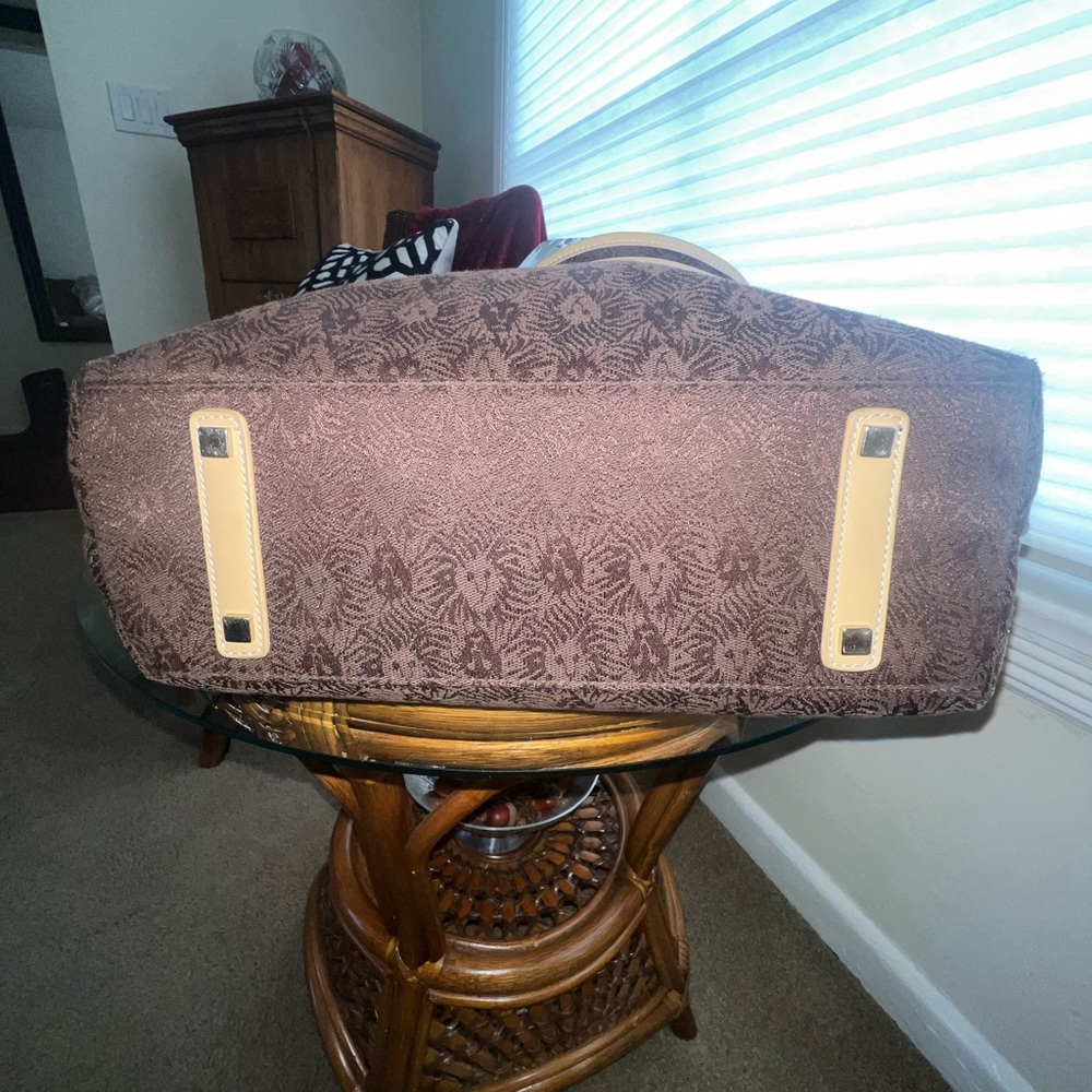 Anne Klein tote - Picture 8 of 15